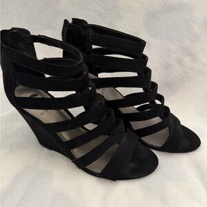 G by Guess Black Wedge Sandals